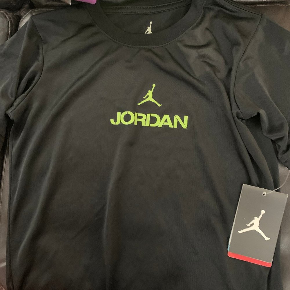 NWT Jordan Dri fit shirt